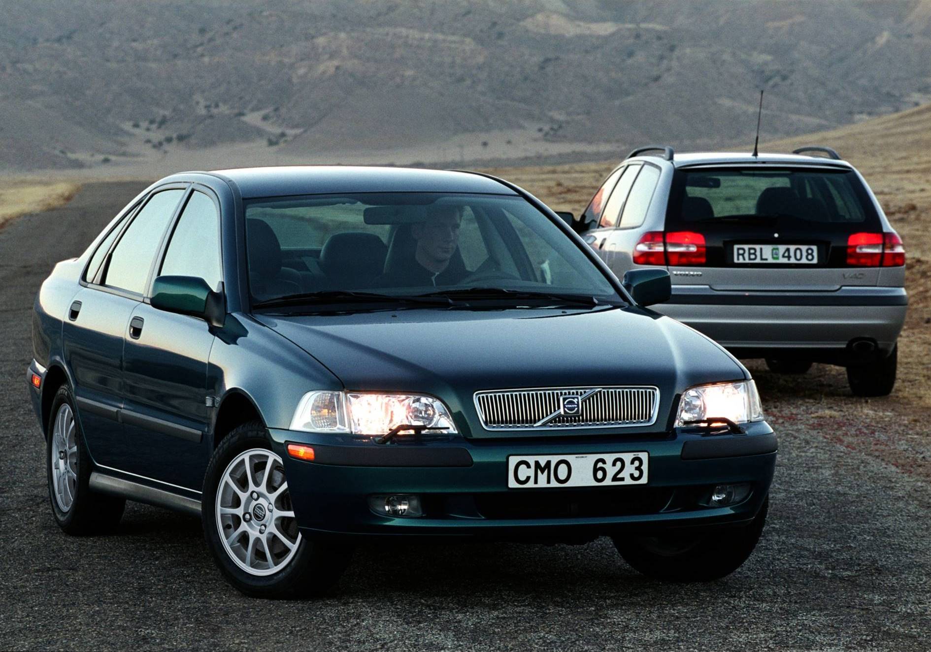 Volvo S40 and V40
